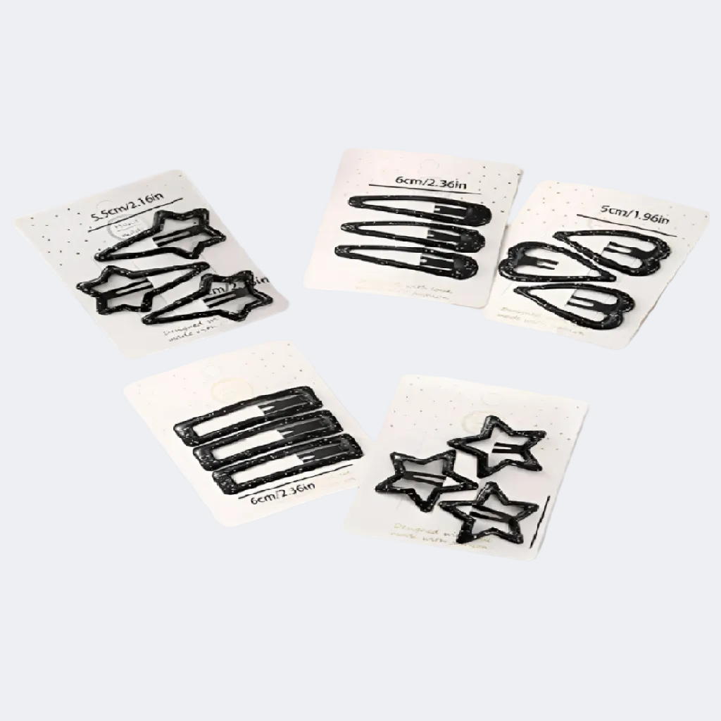Set of black star-shaped hair clips