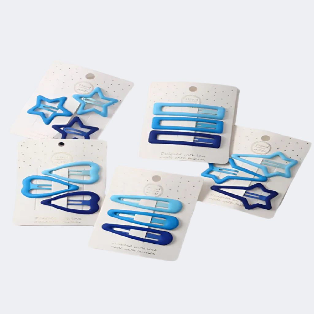 Set of blue and star-shaped hair clips