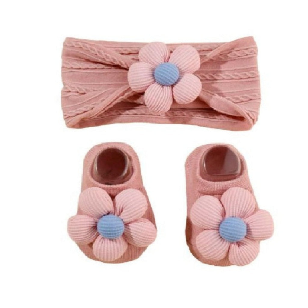 Baby headband and shoes set with flower designs