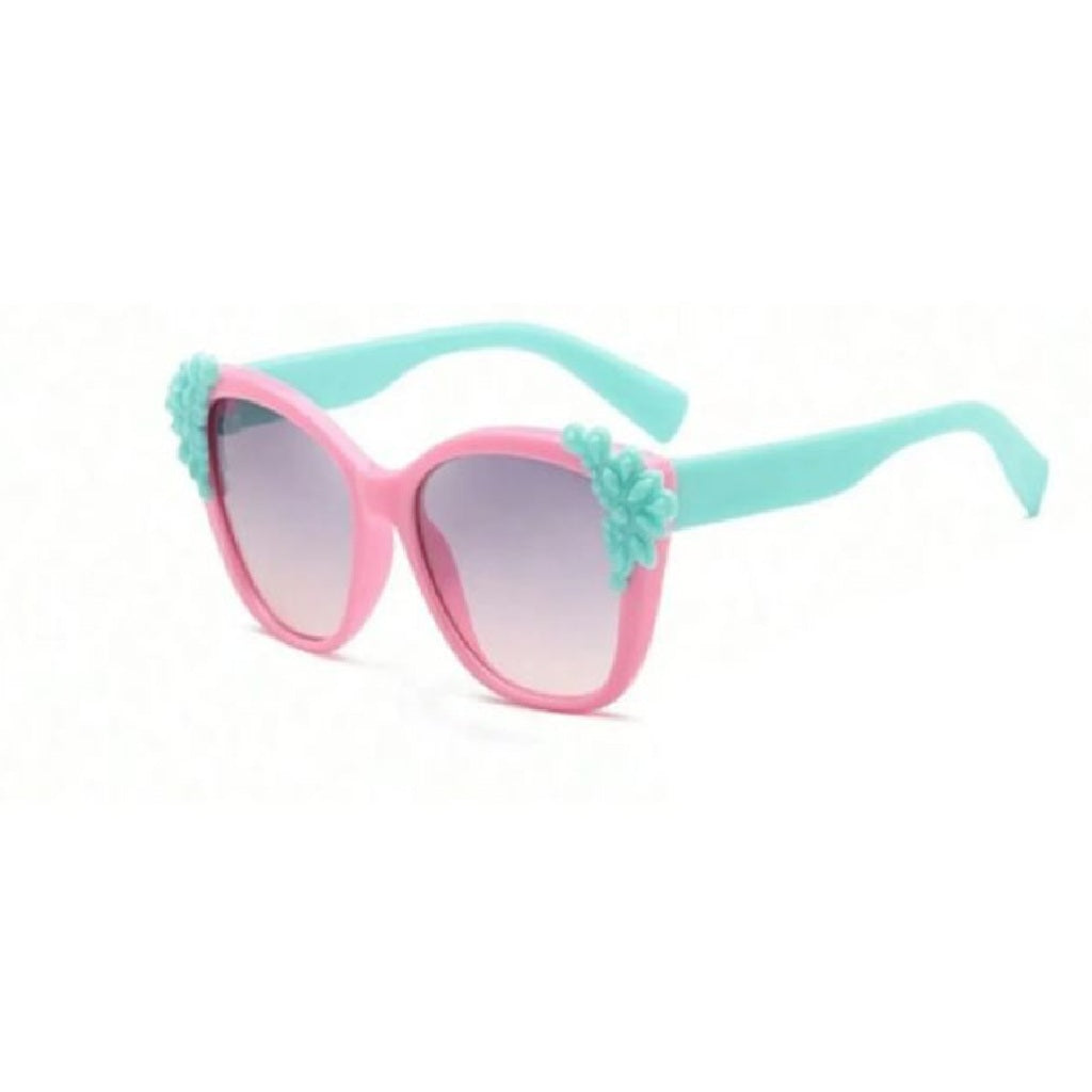 Sunglasses with pink frame and turquoise arms 